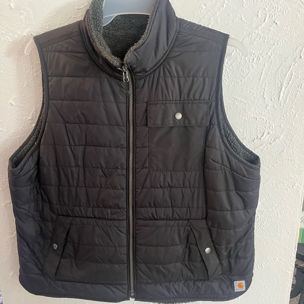 Carhartt Reversible Black Quilted/sherpa Vest